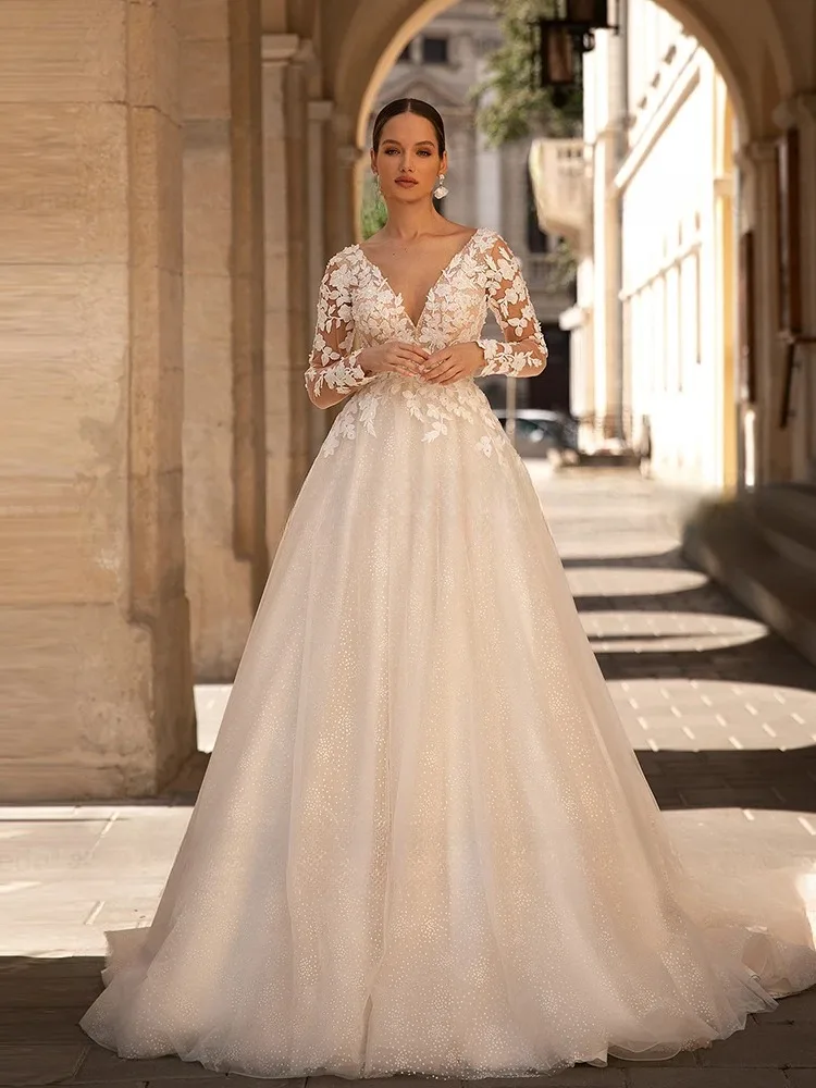 

Vintage V-neck Wedding Dress for Bride Long Sleeves Appliques Backless Shiny Tulle Bridal Gown Vestido De Novia