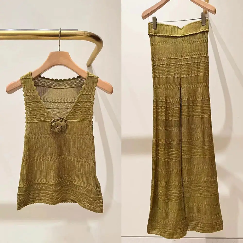 

Женский вязаный комплект с вырезами, зеленый, с 3D цветочным декором: топ-жилет с V-образным вырезом без рукавов + прямые длинные брюки на резинке