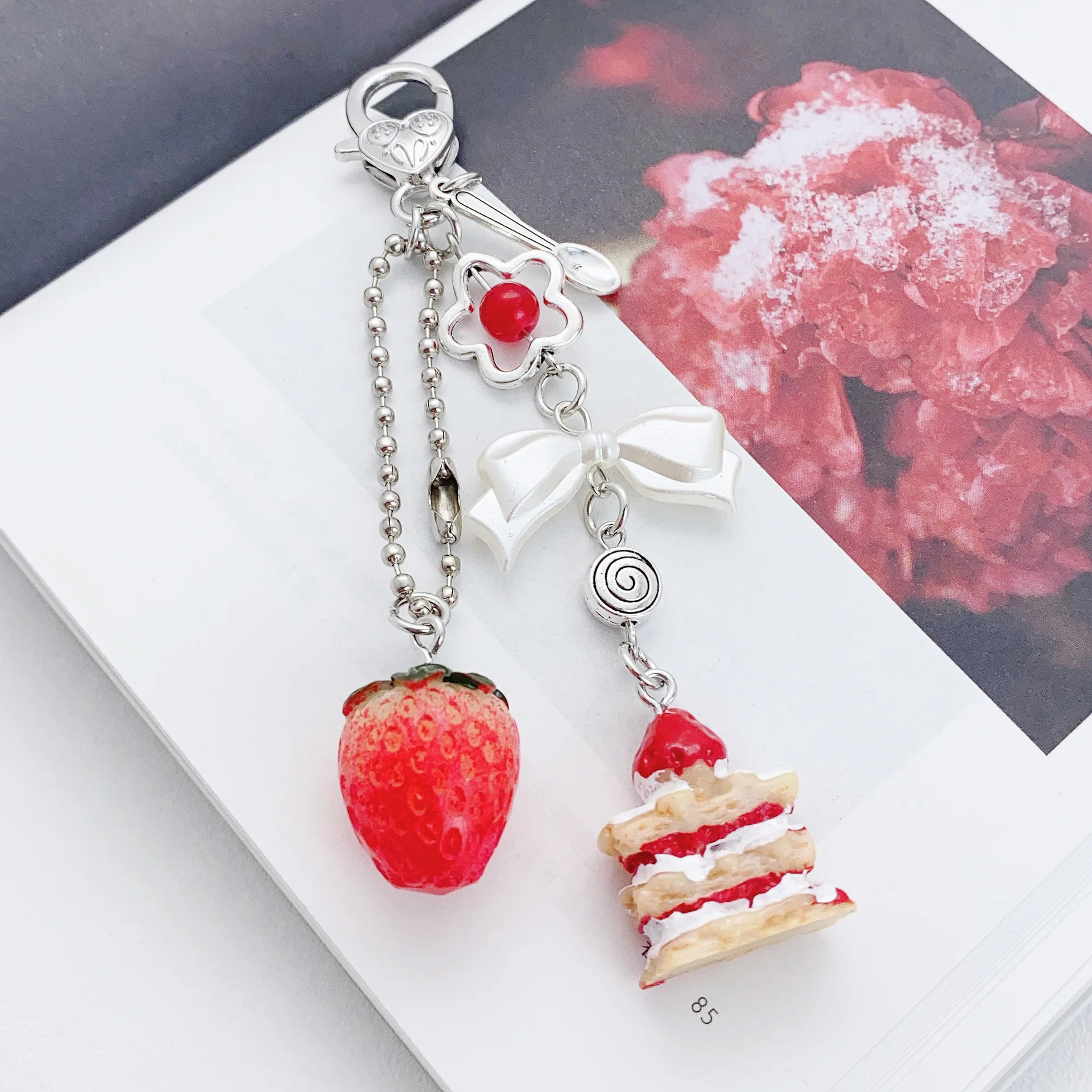 Handmade Strawberry Cake Phone Charm Food Keychain Cute Backpack Decoration Pendant Keyring Jewelry Accessories for Women