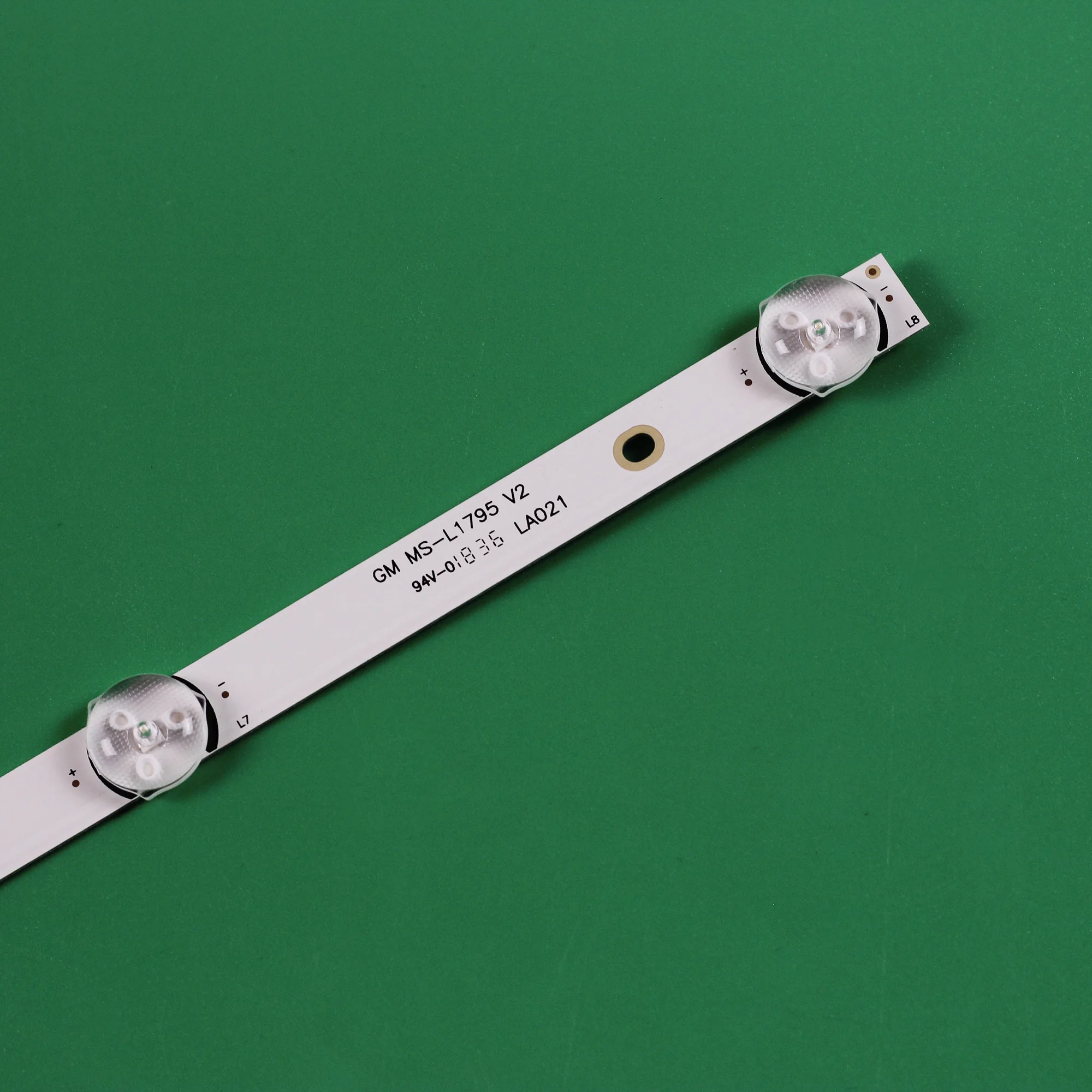 CX39D08-ZC22AG-02A 303CX3900041A CX39D08-ZC22AG-02E 303CX390041E 40DM6500 LED-39Z1T2 LED-40ZS1T2 RTV-40P28NF용 LED 백라이트