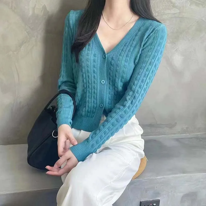 

Autumn Winter New 2026 Knitted Cardigan Women's Thin Loose Outer Long-sleeved V-neck Sweater Small Coat Shawl Short Top Ladies