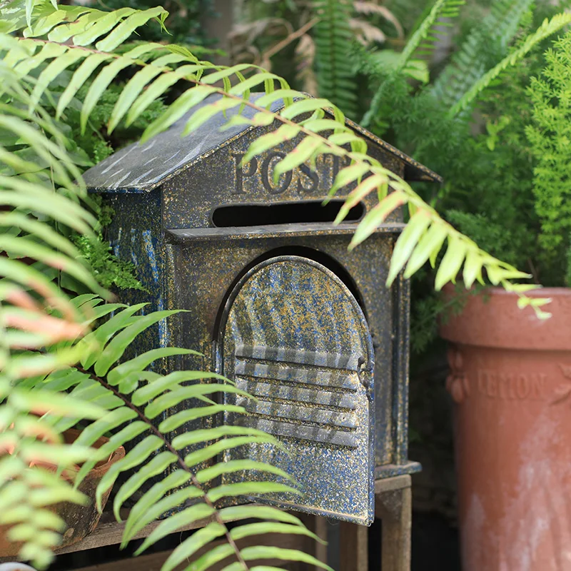 Cassetta delle lettere a parete in ferro cassetta delle lettere retrò nostalgica cassetta delle lettere da giardino a parete ornamenti decorativi per la conservazione delle cassette postali