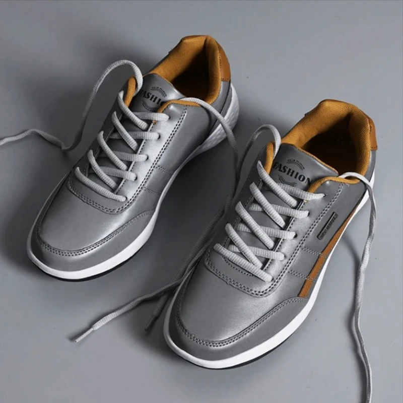 

New High-quality, Casual, Wear-resistant and Anti-slip Sports Shoes with Flat and Low-top PU Leather Lacing for Four Seasons