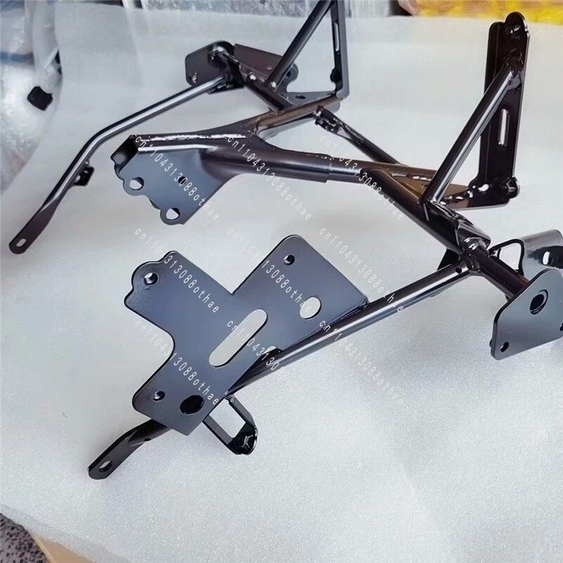 Suitable for Chunfeng Motorcycle Accessories CF650-6 State Guest Headlight Bracket Front Bracket Welding Combination