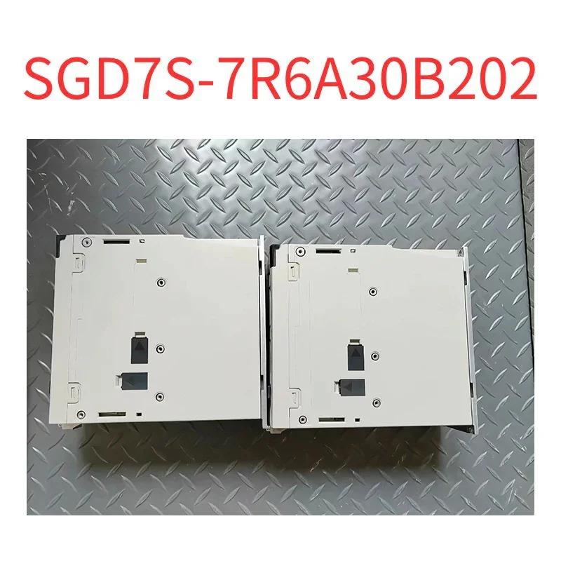 Teste de segunda mão OK SGD7S-7R6A30B202