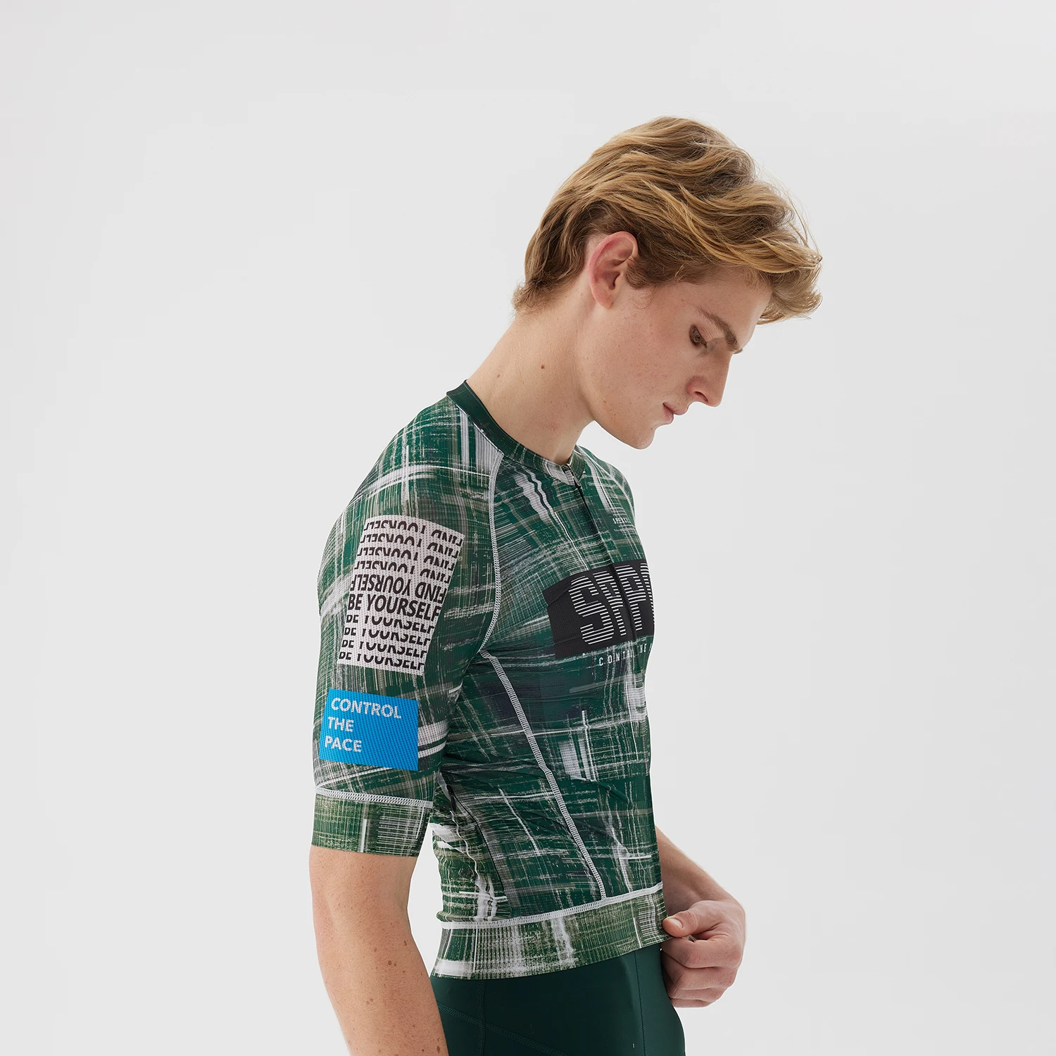 

Летние велосипедные майки SPPC Forest 26 с коротким рукавом, легкие, аэродинамического кроя, из быстросохнущей и дышащей ткани для езды в жаркие дни.