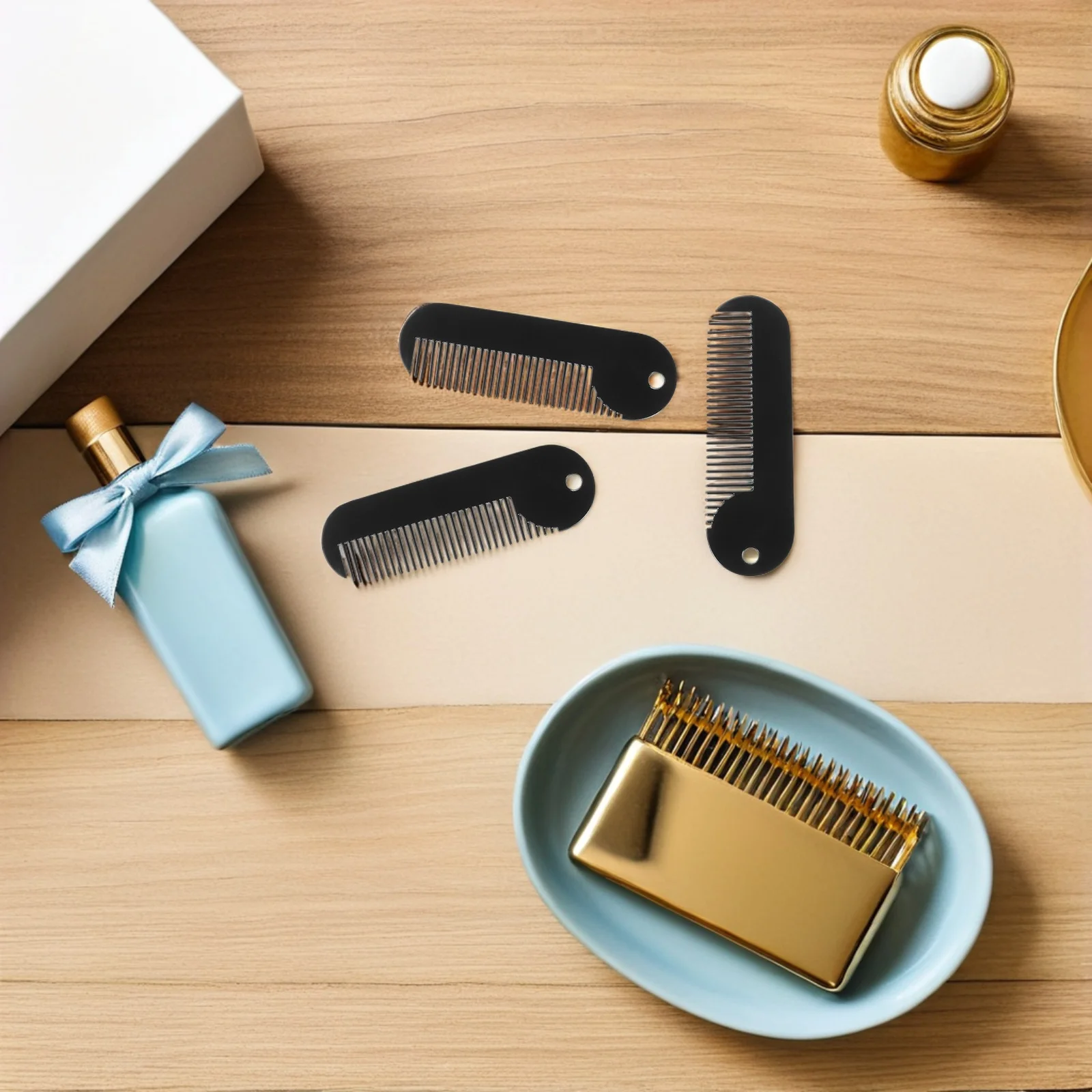 Рисунок 5 - мини-расческа для усов с тонкими зубьями