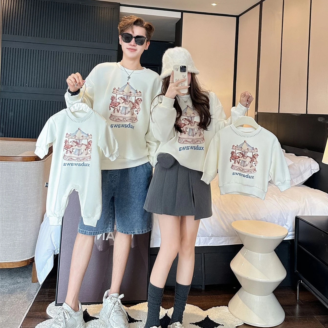 Same Mom Dad and Son Daughter Son Matching Autumn Winter Sweatshirts Korean Fashion Family Long Sleeve Tops Parent-child Clothes