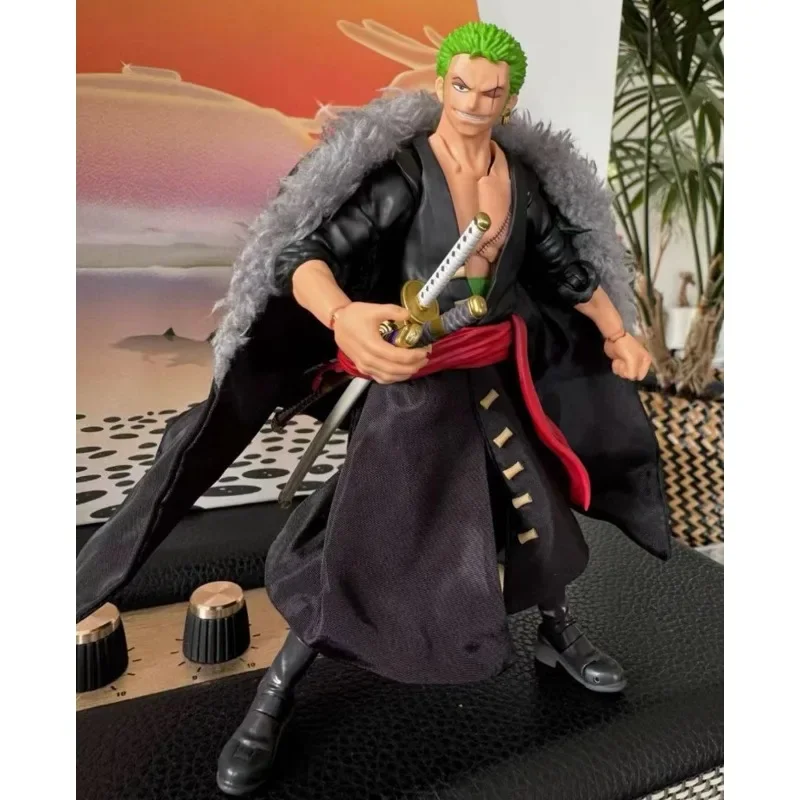 High Quality] SHF 1/12 Scale Pirate King Roronoa Zoro Fur Collar Long Trench Coat for 6-inch Action Figure Body Model Toys