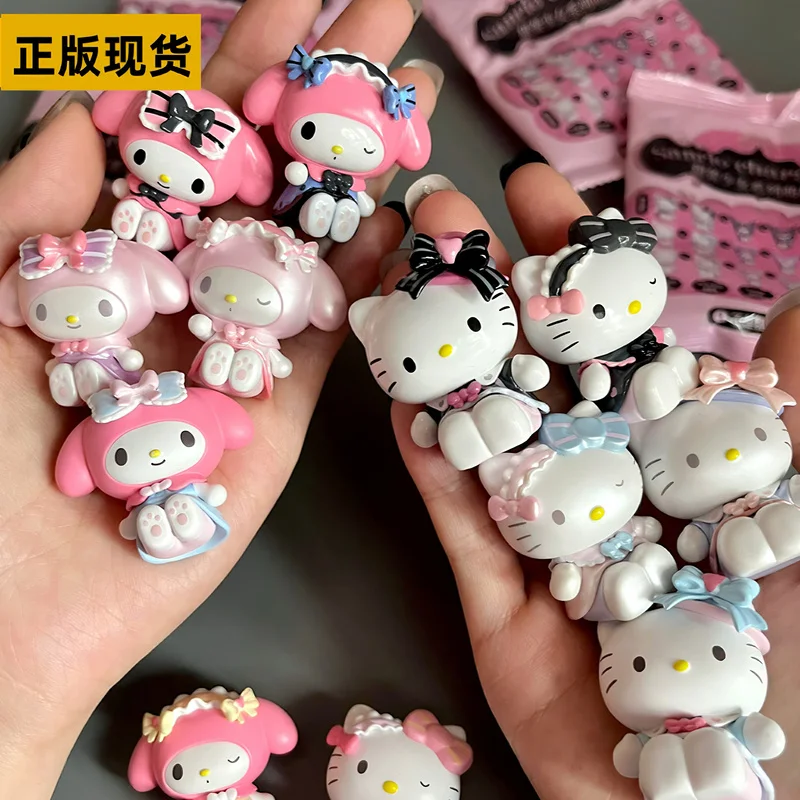 

Sanrio Family Rice Grain Doll Hello Kitty Kuromi Mini Doll Handmade Action Doll Girl Gift Desktop Ornament Collection Model