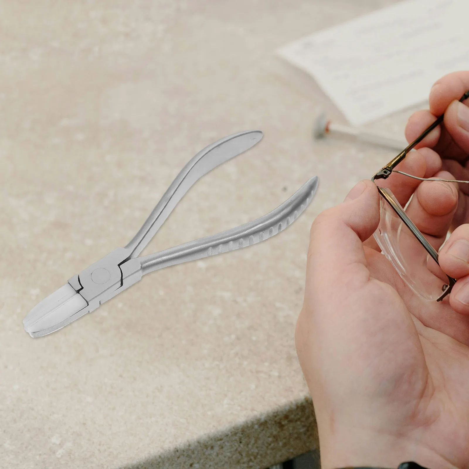 

Square Head Glasses Pliers Durable Stainless Steel Wire Bending Optical Adjustment Frame Tools Eyewear Repair Accessories Glass