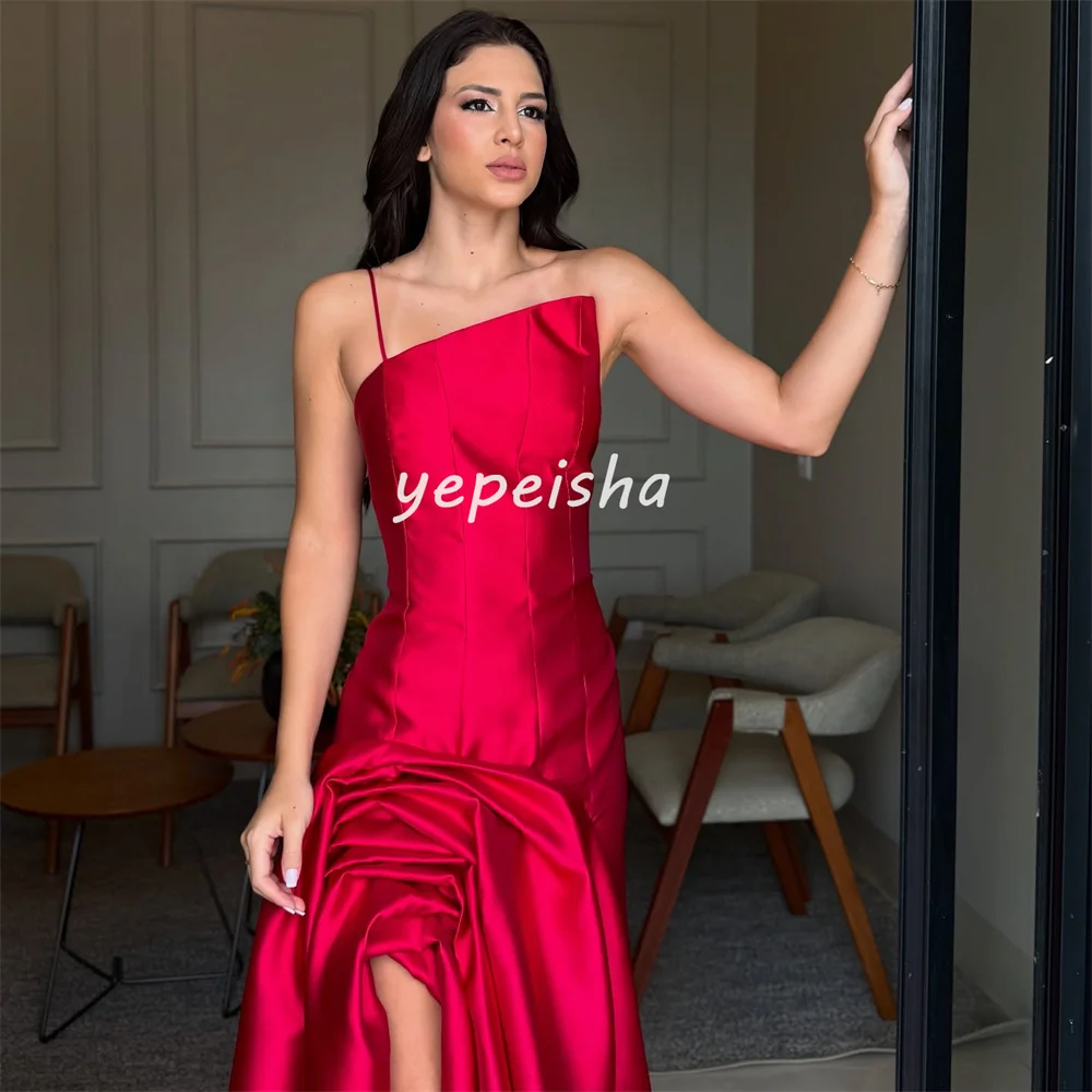 Abiti lunghi monospalla a trapezio con pieghe abbinate semplici personalizzati Abiti da cerimonia su misura Squisito ed elegante di alta qualità