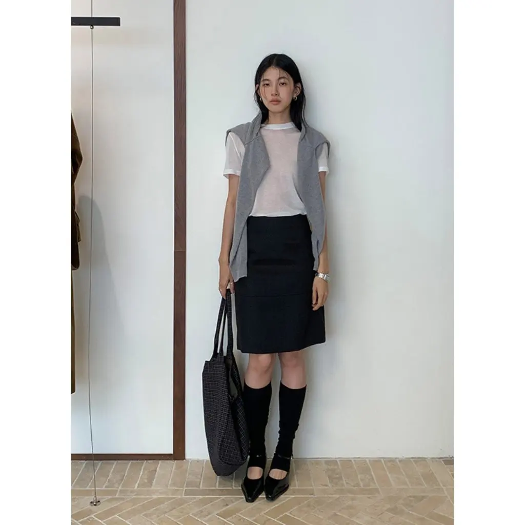 

Autumn High Waist A-Line Mini Skirt for Women Elegant Casual Skirt for All Seasons