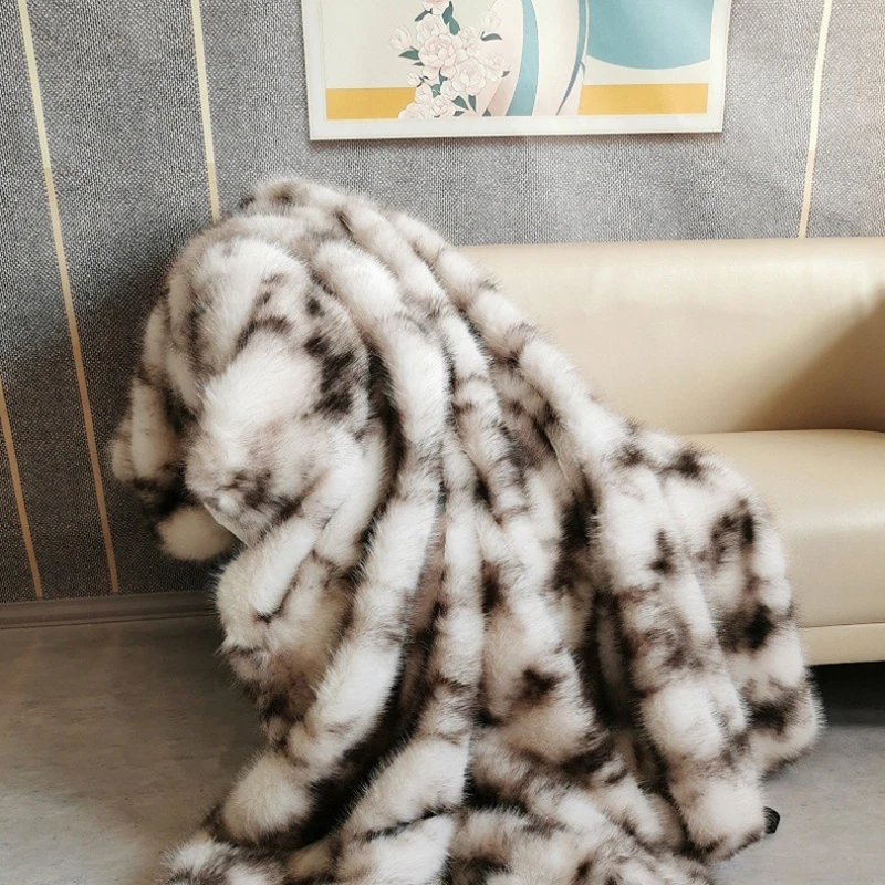 New High Imitation Rabbit Fur Artificial Hair Blanket Super Soft Feel Bed Blanket Sofa Blanket Warm Four Seasons