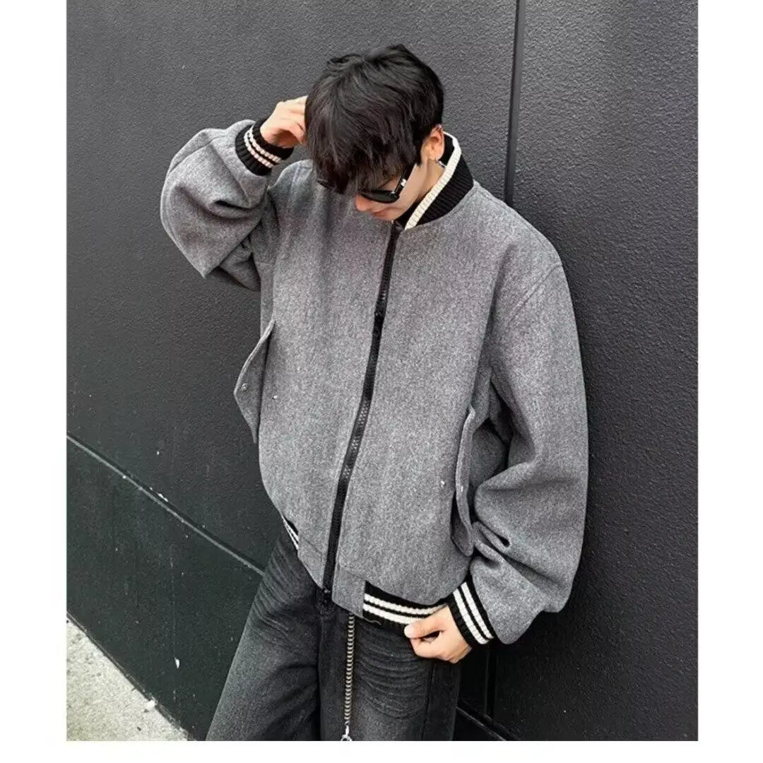 

Мужская куртка свободного кроя 2024: Весенне-осенняя, в стиле Харадзюку, корейском и гонконгском, модная верхняя одежда с воротником-стойкой и длинными рукавами