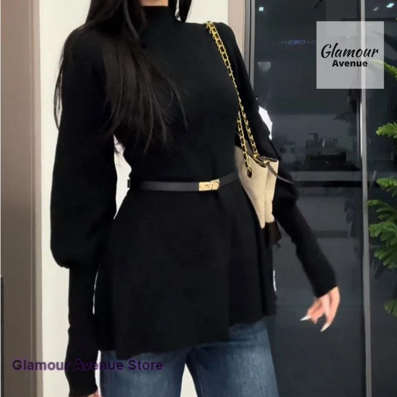 Camiseta de manga larga con cintura negra y manga acampanada de cuello alto estilo Hepburn francés, blusa ajustada a la moda de otoño e invierno para mujer.