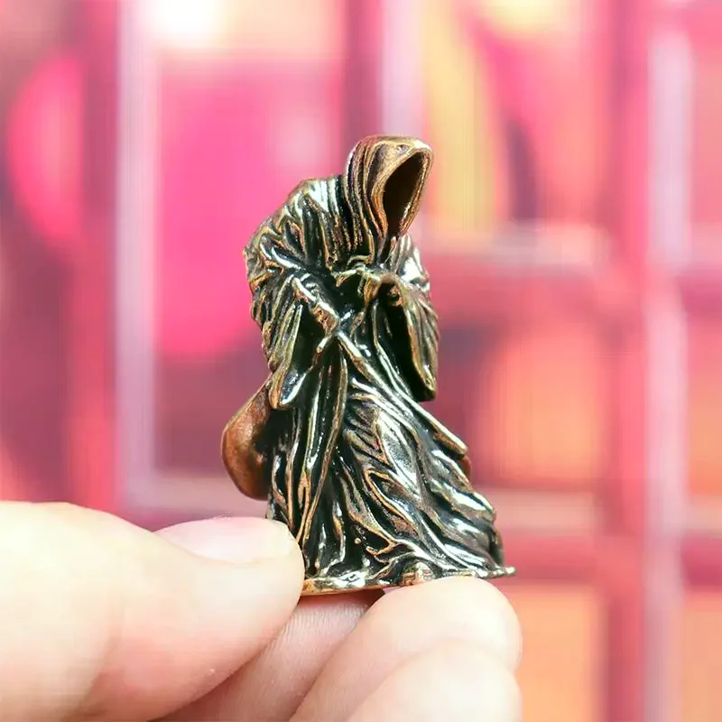 Brass Pumpkin Demon Mini Statue Exquisite Moon Witch Figurine Ornament for Altar Bookshelf Decor Gift