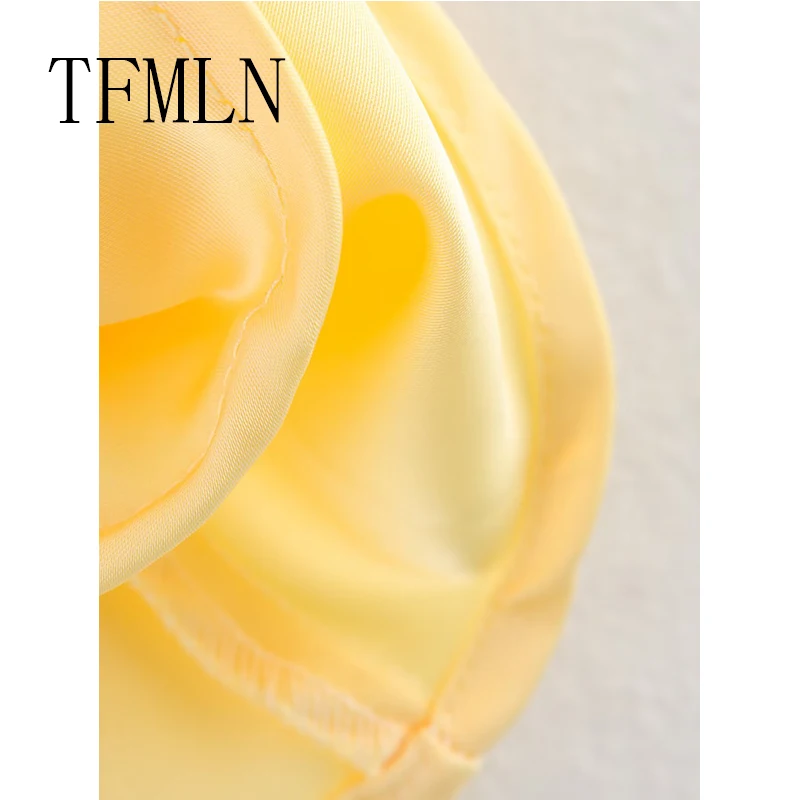 TFMLN 2025 المرأة مثير الرسن الأعلى الربيع الصيف مثير عارية الذراعين عالية الشارع صدرية الإناث موضة الصلبة أنيقة الرسن الرقبة القمم #6