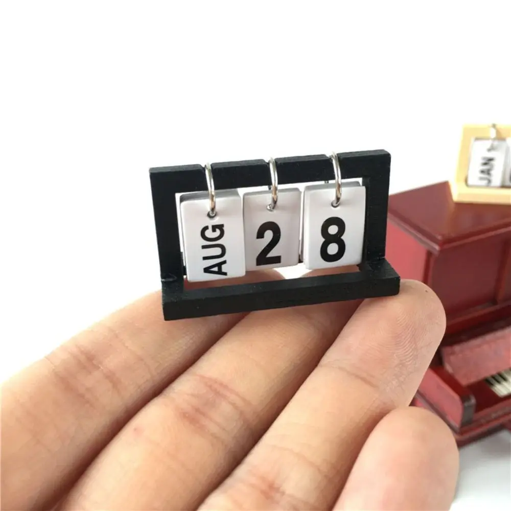 Living Room Simulation Mini Calendar Creative Model Office Desk Decoration Small Wooden Desk Calendar Dolls