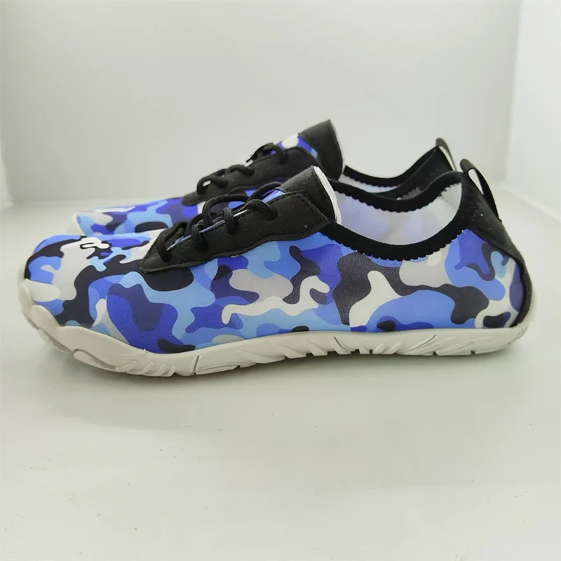 Adult Outdoor Beach Shoes Simple Aqua Shoes for Men And Women Size 35-46 Comfortable Water Footwear for Beach And Pool