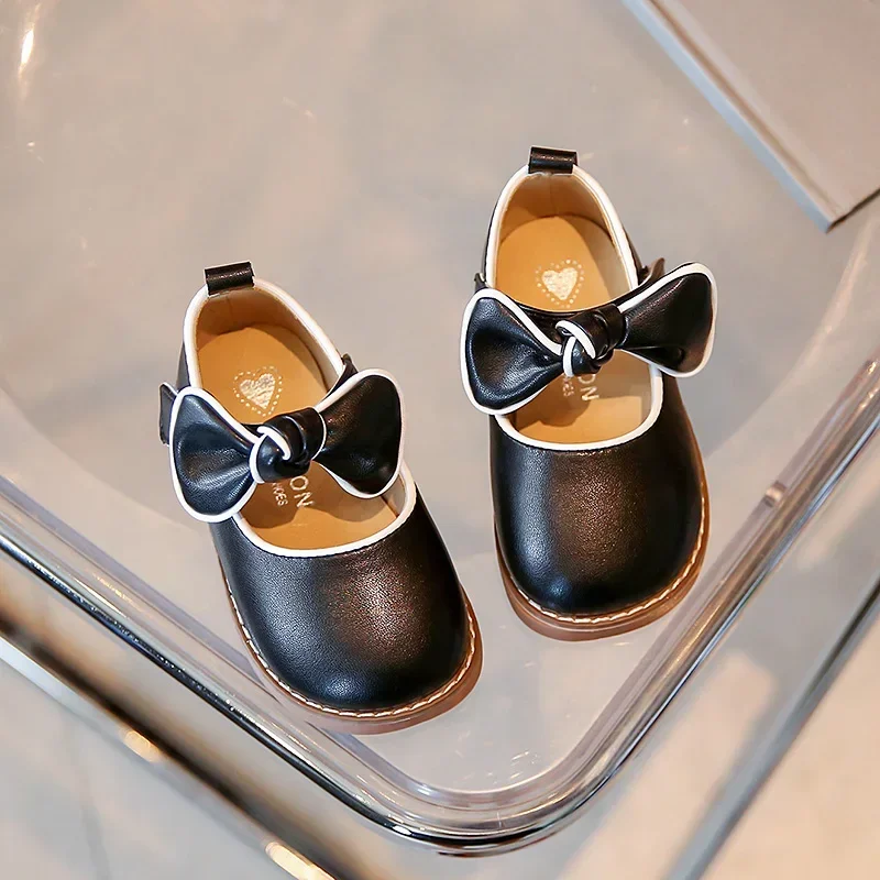 Sepatu kulit anak perempuan, sepatu anak perempuan sekolah, sepatu musim gugur, sepatu anak sekolah, elegan, pita kupu-kupu, tiga warna, Matte, cantik, untuk anak perempuan