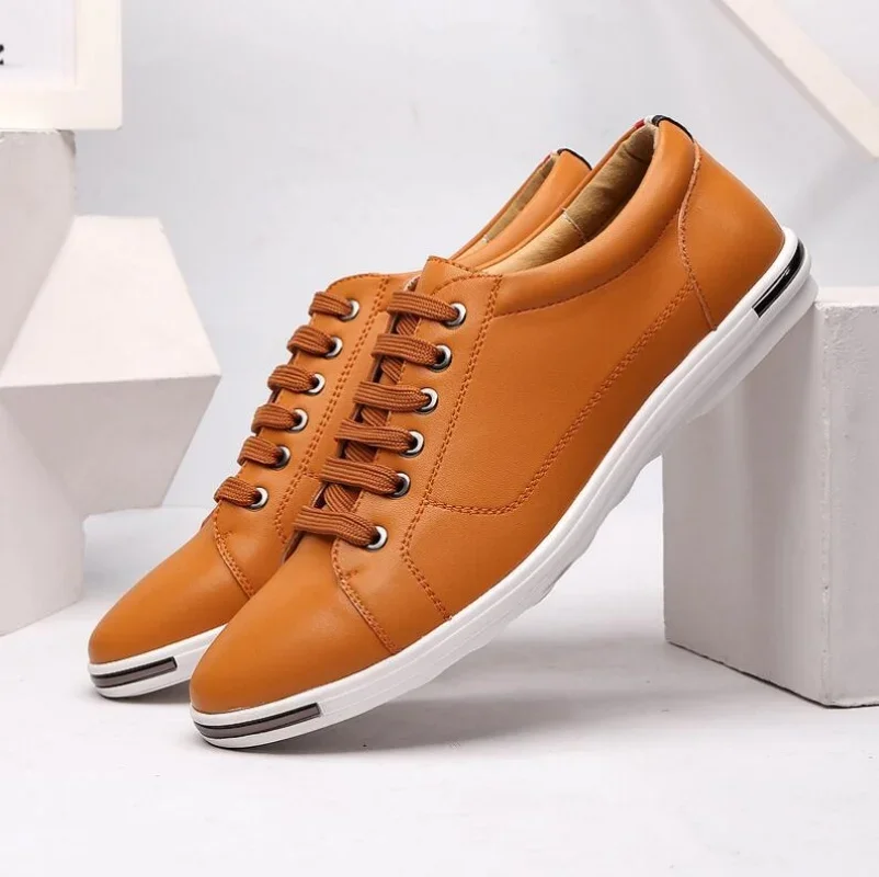 Moda masculina sapatos de couro 2024 plus size 46 sapatos de couro masculino simples designer sapatos masculinos respirável clássico rendas tênis