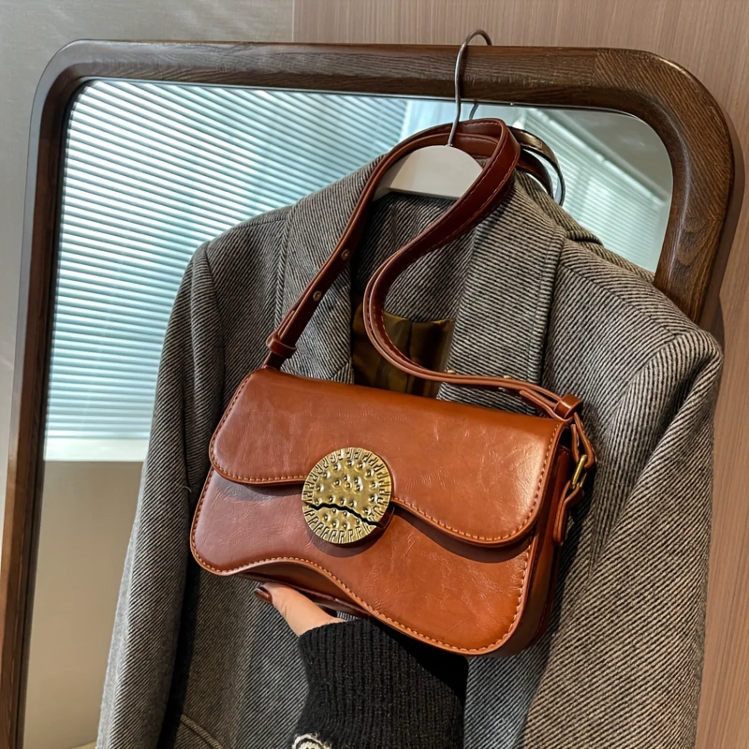 

Vintage Flap Crossbody Bag, Retro PU Shoulder Bag, Women's Fashion Handbag & Purse