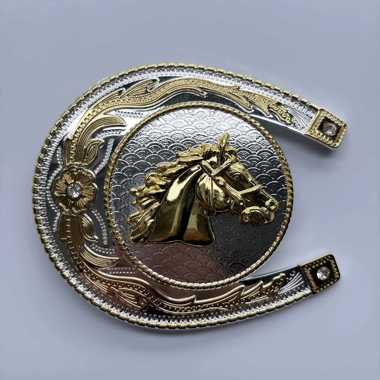 Hebilla de cinturón de rodeo vaquero y vaquera, con diseño de caballo y herradura, en plata brillante y oro, BUCKLE-WT168