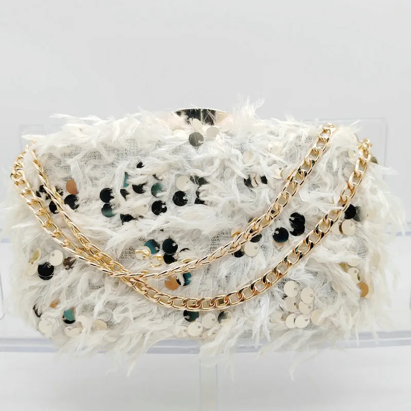 

Winter Furry Cute Handbag for Women Fashionable Feather Sequin Dinner Bags Hairry Square Box Evening Bags for Christmas Party