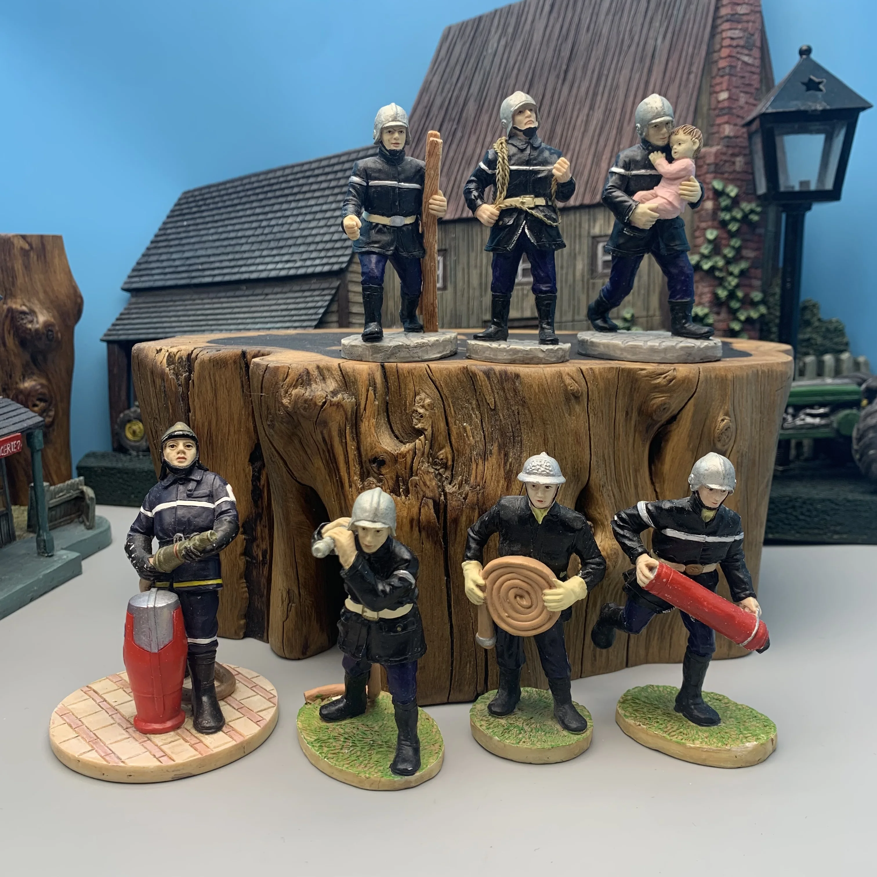 

7 PCS 1 Set Firefighter Mini Figures Sand Table Gardening Decor DIY Bonsai Decoration Articles Handicraft Gifts Desk Sculpture