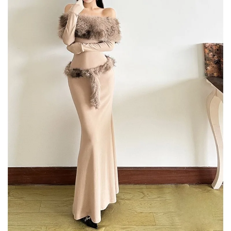 

Light and Mature Feminine Retro Warm Plush One-word Shoulder Dress Female, Waist Pinching Sexy Fishtail Dress