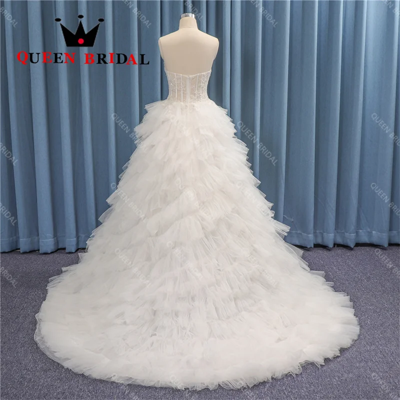 Exquisite abgestufte Applikationen Spitze Perlen Pailletten Brautkleider 2023, neues trägerloses Brautkleid Vestidos De Novia Custom Y10W
