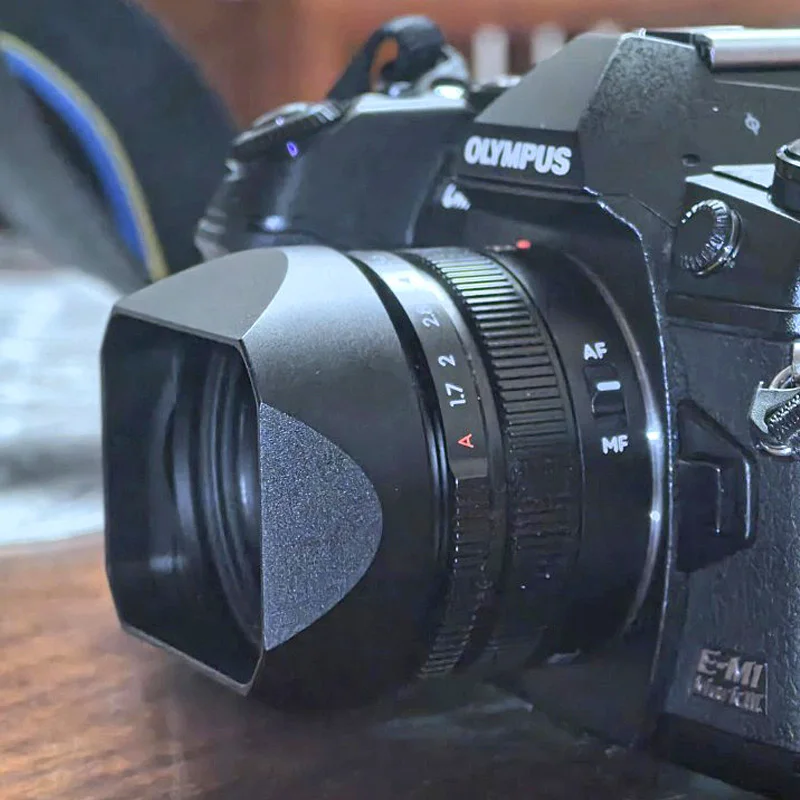 Metal Bayonet Square Len hood for Panasonic LUMIX G LEICA DG SUMMILUX 15mm /F1.7 ASPH Comes With Metal Cap