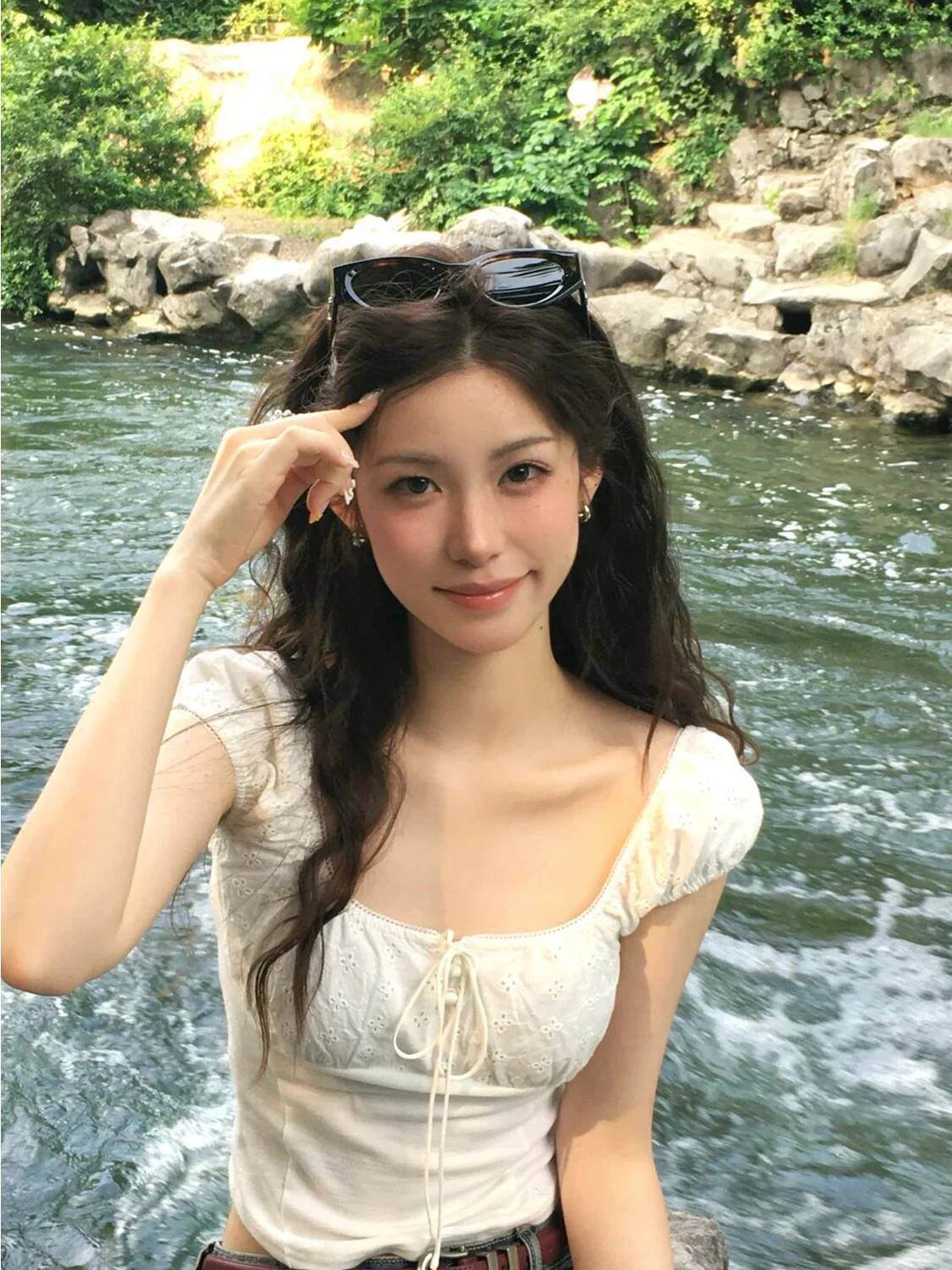 

2026 New Pure Desire Lace Square Collar Bubble Sve Top Slim Design Spicy Girl ort Sve T-irt Women's Faion Top