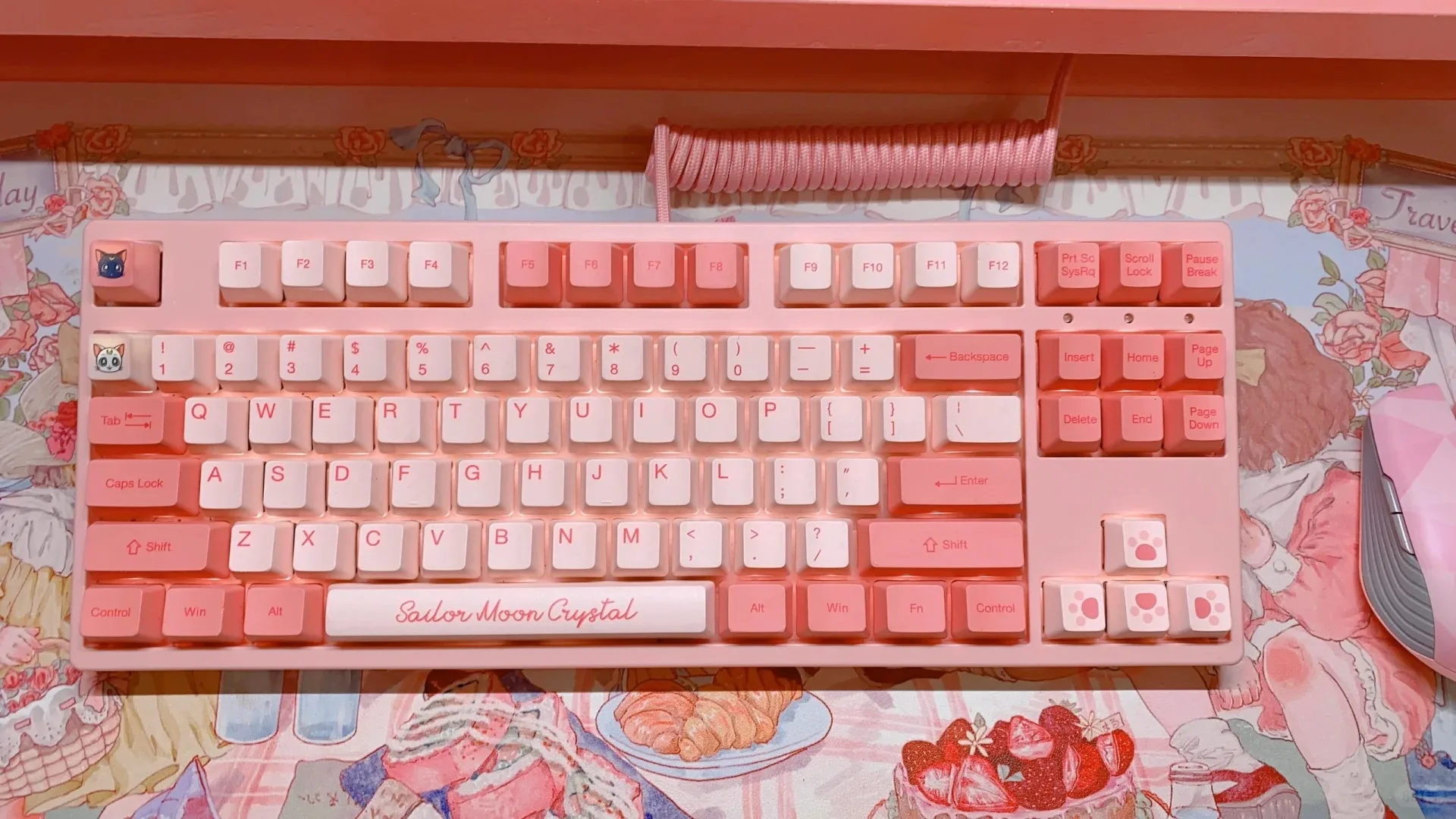 Sailor Moon Gaming Keyboard Mouse Set 87 tasti tastiera da gioco meccanica cablata rosa Luna Cat Mouse 25000dpi