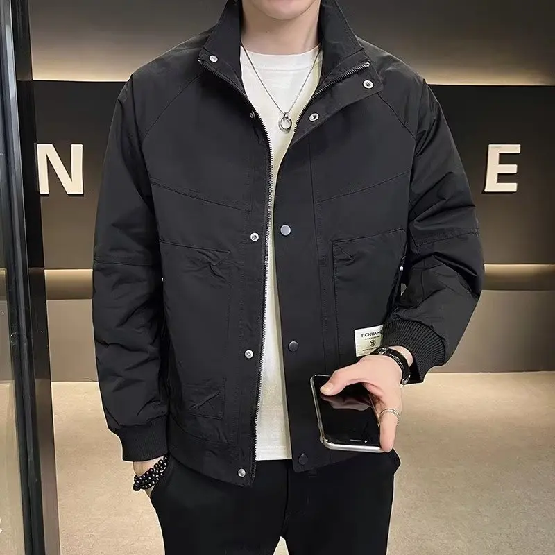 

Stand Collar Jacket Men Loose Fit Casual Workwear Short Design Coat Outerwear Multi-Pocket Function Minimalist Streetwear