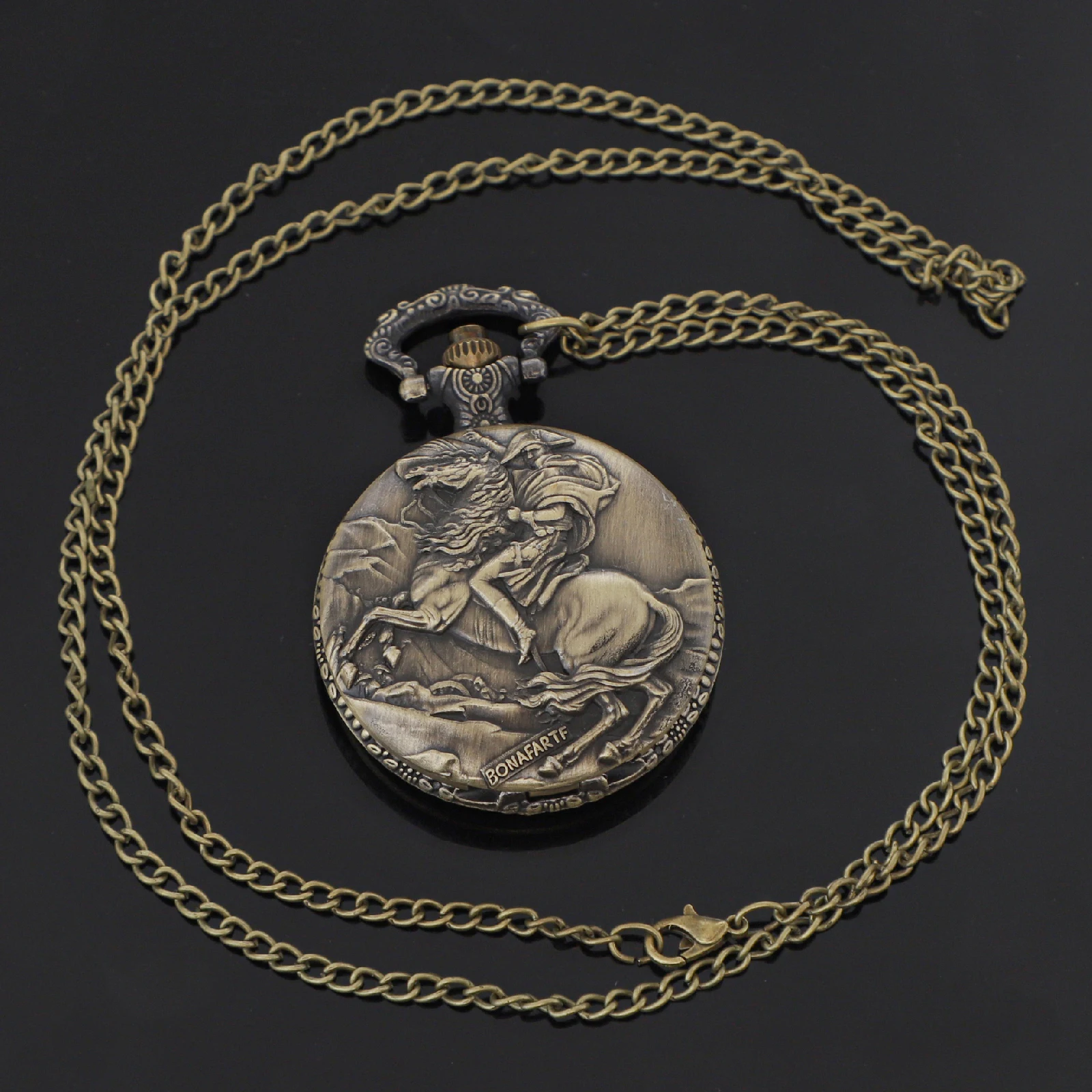 Horses Carved Quartz Pocket Watch Necklace Timing Pendant Steampunk  Woman Man Watch Souvenirs Gifts