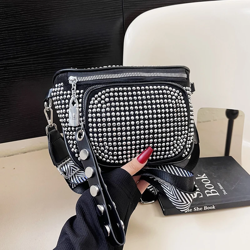 Luxury New fashion under the armpit bag full drill fanny pack bag Diamond Rhinestone Crossbody Bags