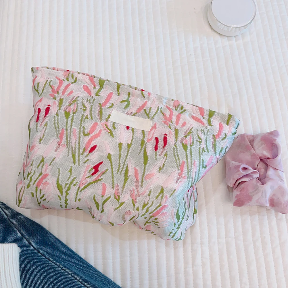 

Gentle Flower Fabric Makeup Storage Bag Durable Travel Toiletries Compact Lightweight Green Pink Branch Aesthetic Small Pouch