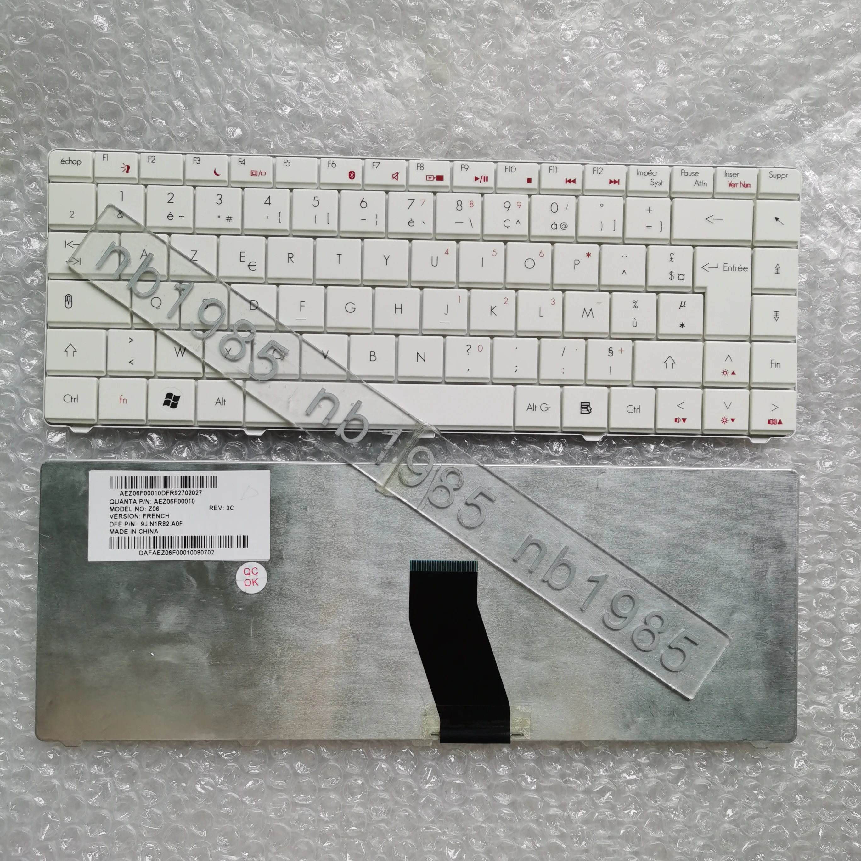 XIN French AZERTY Keyboard For Acer Aspire 4332 4732 4732Z eMachines D525 D725 GATEWAY NV4800 FR Laptop Keboard White