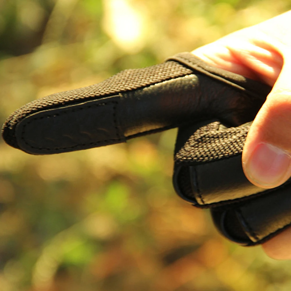 1Pc Fingers High Elastic Hand Guard Protective Archery Bow Shooting Glove for Recurve Compound Bow hunting Fit LH / RH Accessory