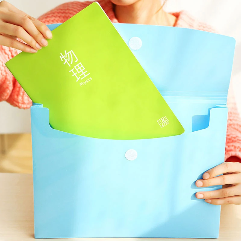 1 Piece Smile Face File Folder A4 High-Grade PVC Folder Lock Button Design Large Capacity Envelope Office Document Bag