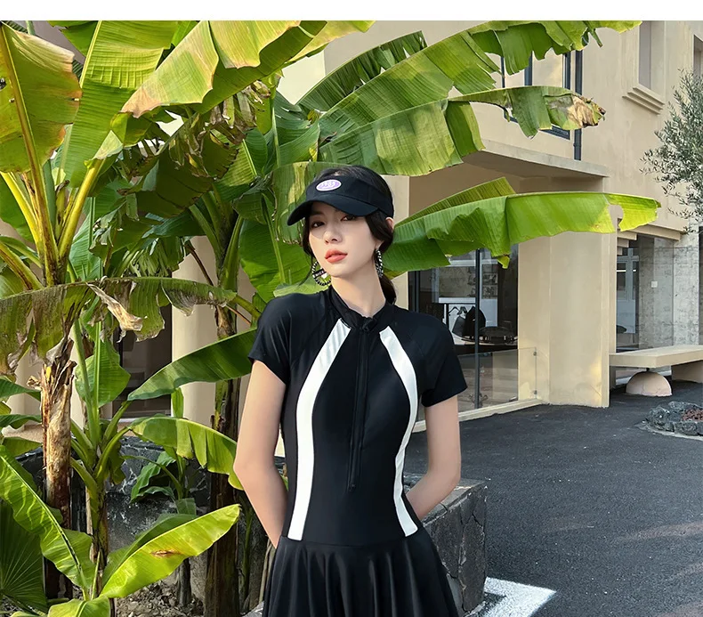One-piece Swimsuit Women's Conservative Training Flat Angle Professional High-end Feeling to Make Them Look Thin