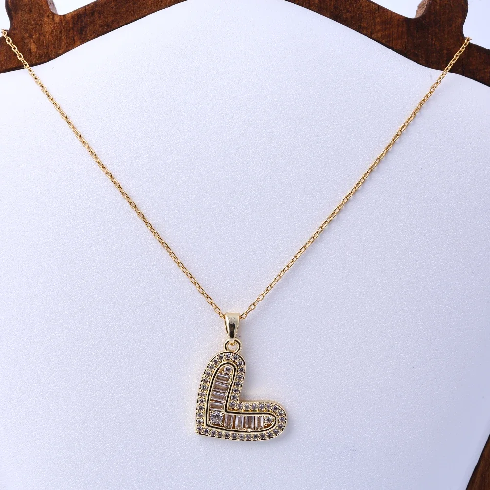 Cross-border light luxury love zircon delicate titanium steel necklace women's light luxury niche luxury versatile clavicle chai