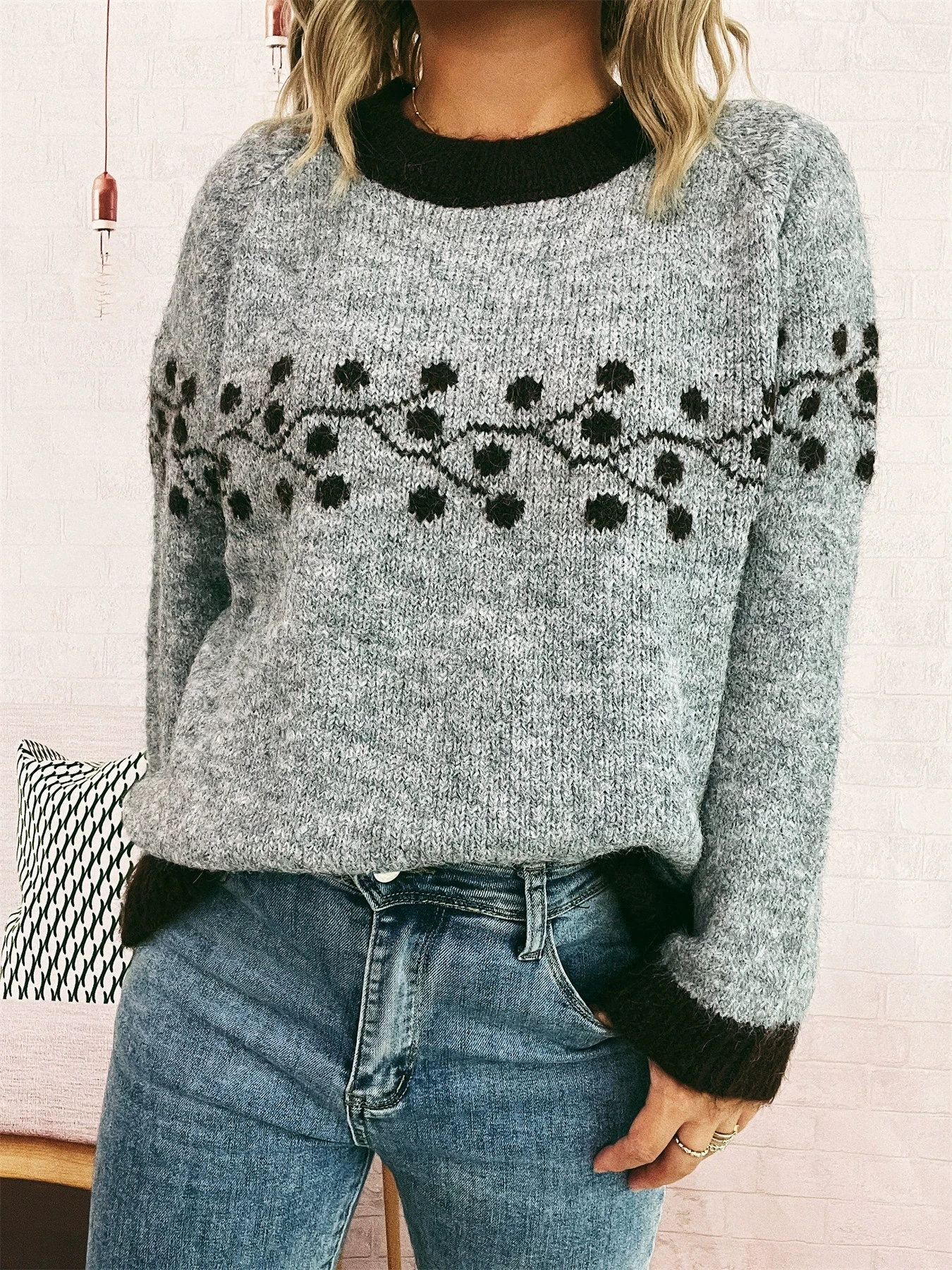 Autumn and winter new round dot branch jacquard knitted sweater commuting casual sweater pullover for women tops