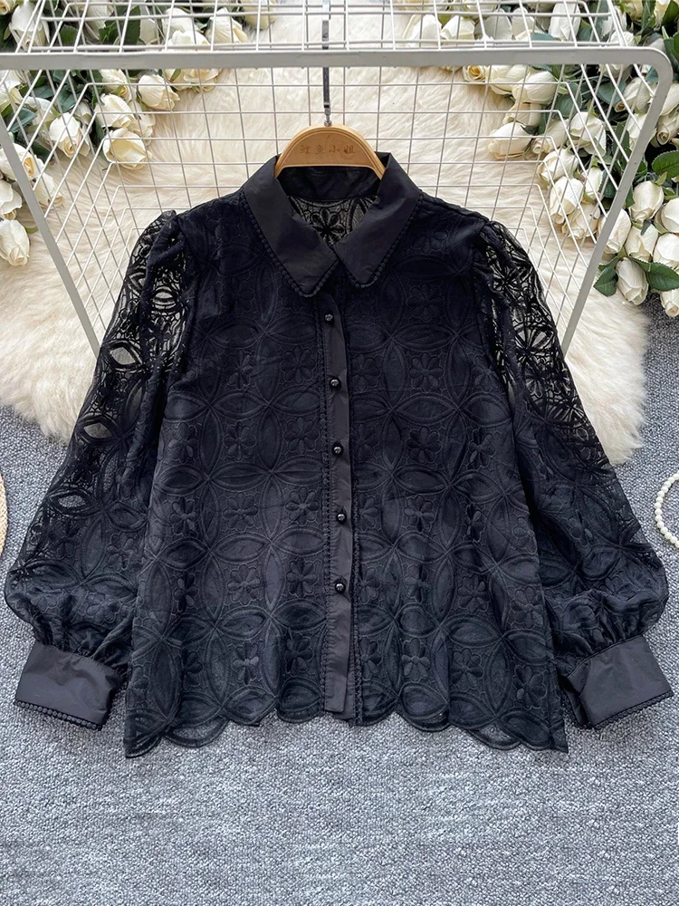 

French Retro Long Sleeved Shirt for Women in Spring Autumn White Mesh Lace Hook Flower Loose Temperament Trendy Blouse Top C53