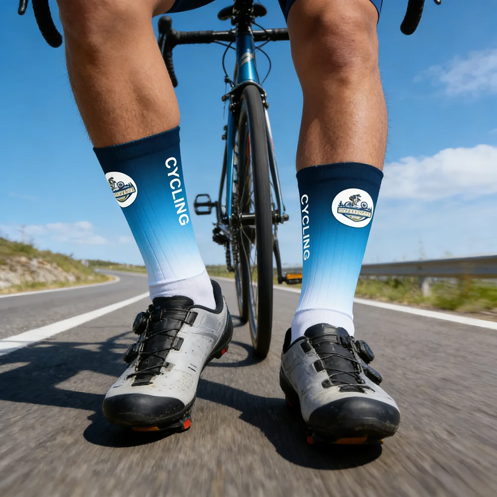 

Unisex Cycling Sports Socks High Elasticity Midsole Breathable Sweat Absorbing Run Skateboarding Socks for Men And Women