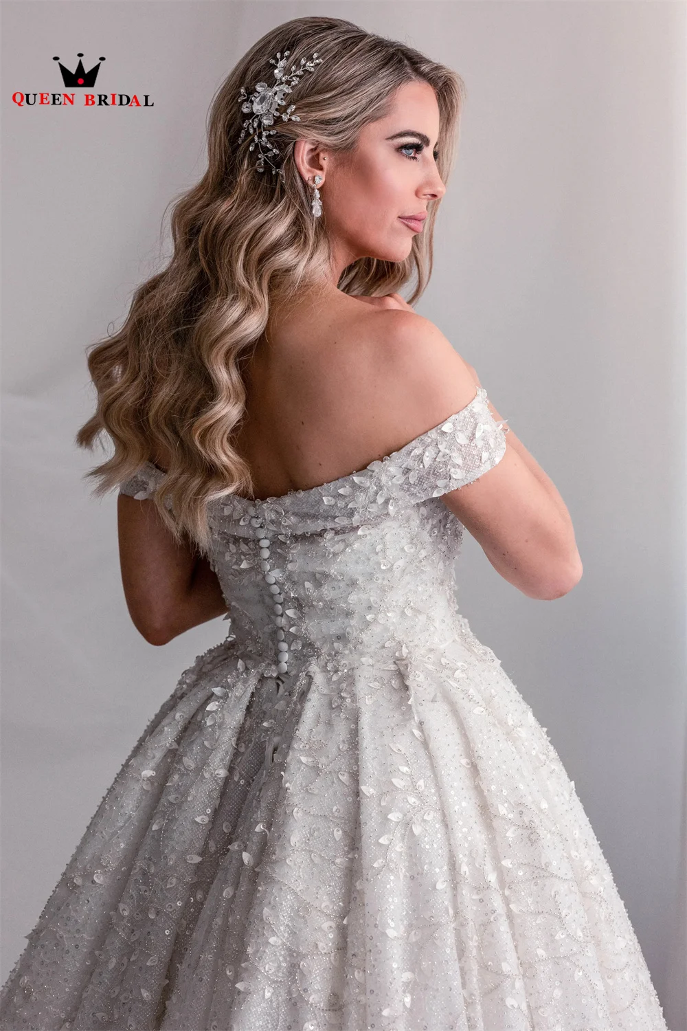 Off Shoulder Ball Gown Wedding Dresses Sequin Tulle Lace Crystal Beading 2023 New Design Elegant Bridal Gowns Custom Size MN07