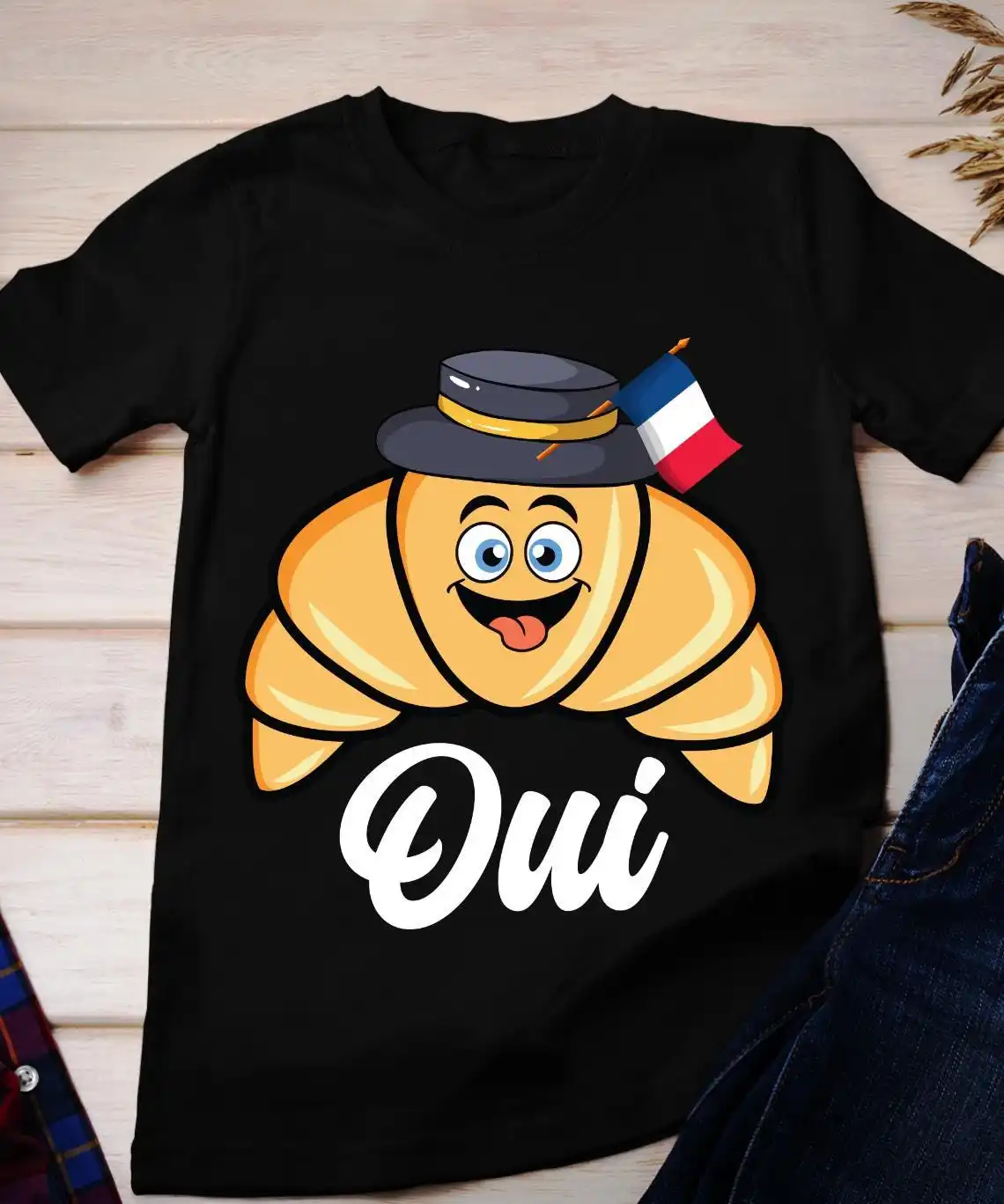 Oui تي شيرت كرواسون فرنسي قائلا مضحك فرنسا الخبز الإفطار للأغذية عشاق الطعام بيكر