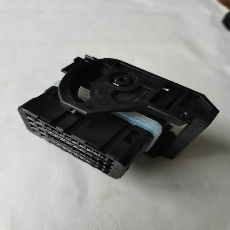 

2setS TE/Tyco original connector 2050983-1 48 hole